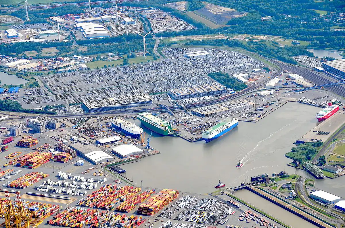 Aerial view of the Autoport Bremerhaven vehicle export terminal, June 2019. Archive photo.